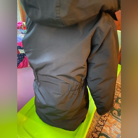 Down Puffer Jacket with Coyote Fur Lined Hood - Picture 8 of 9